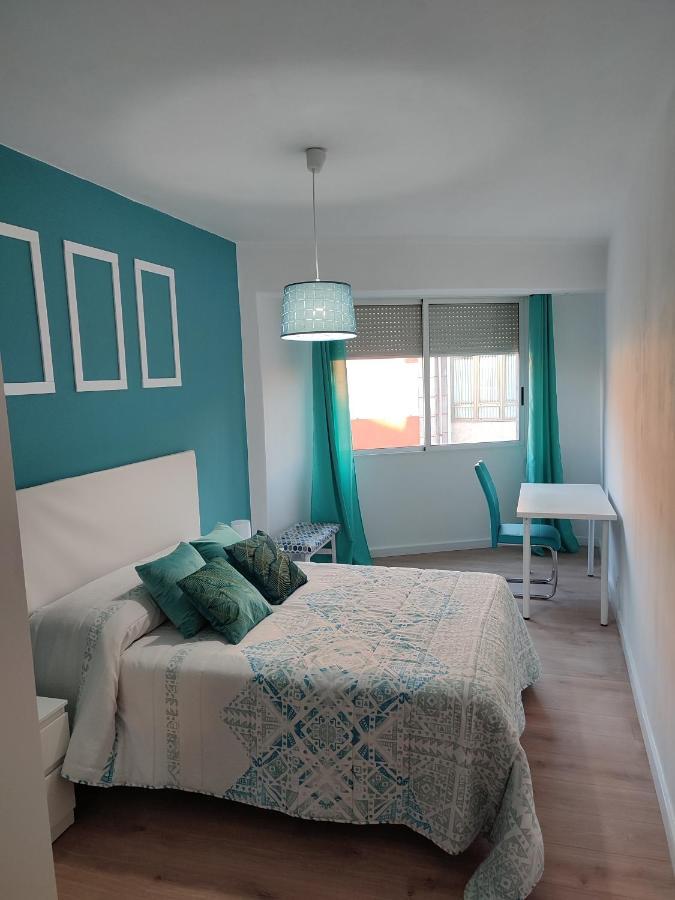 La Casona VIVIENDA USO TURÍSTICO RECIÉN REFORMADA EN EL CENTRO DE VILAGARCÍA. Vilagarcia de Arousa Exterior foto